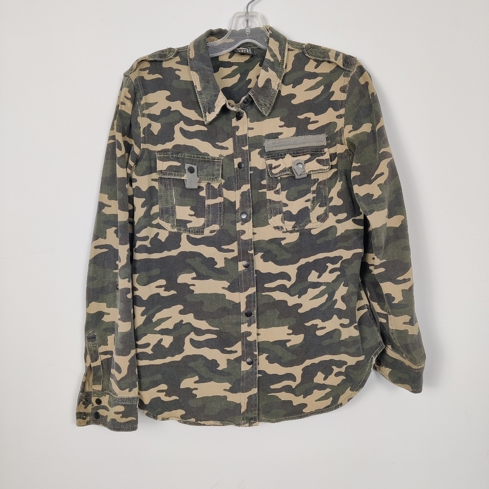 Empyre Women's Button Down Camo Shirt Sz Medium 100% Cotton Gorpcore Snap Button